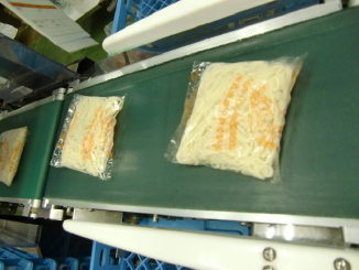 ソフトめんが給食にならぶまで